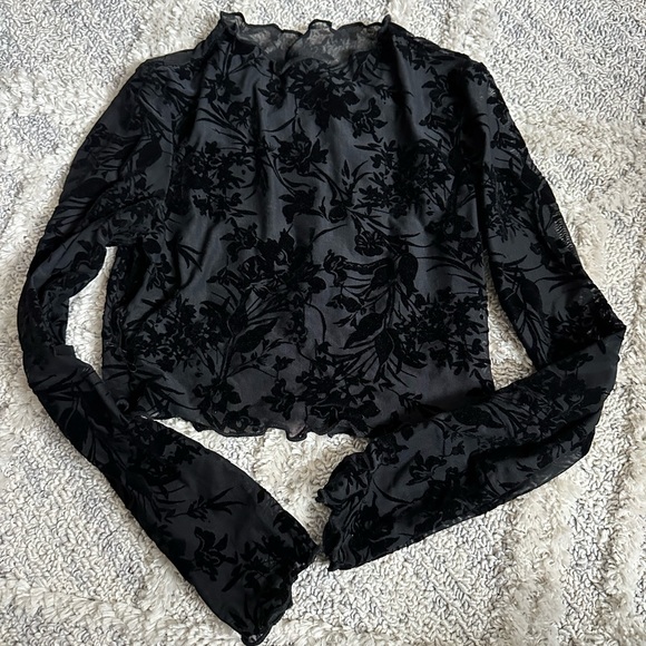 Fall cropped bundle - Picture 5 of 10